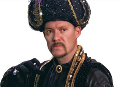 Ricky Groves as Abanazar in Aladdin