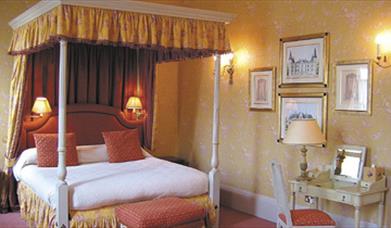 Thumbnail for Dukes Hotel
