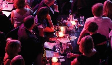 Komedia