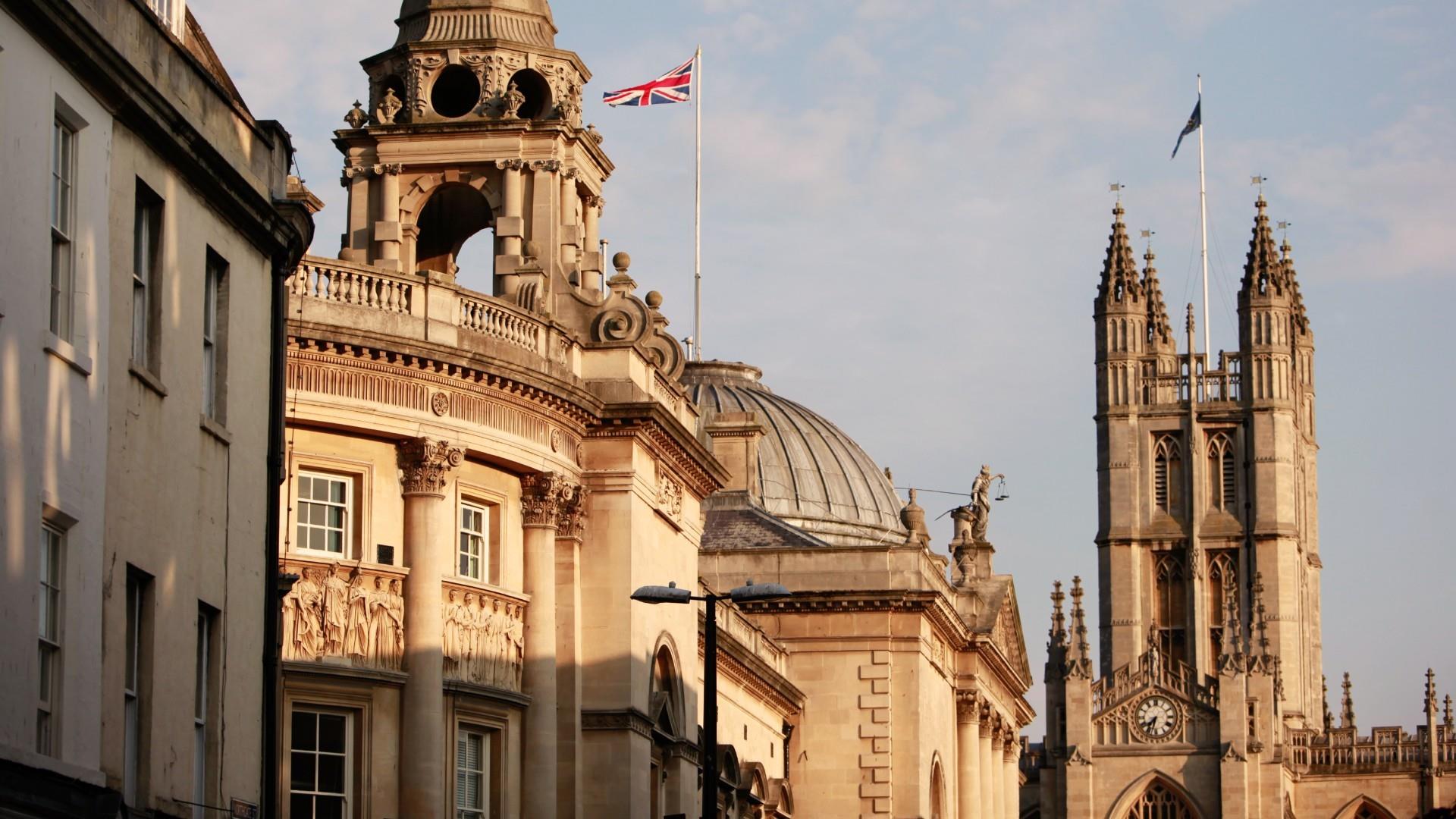 Bath Abbey and Guildhall