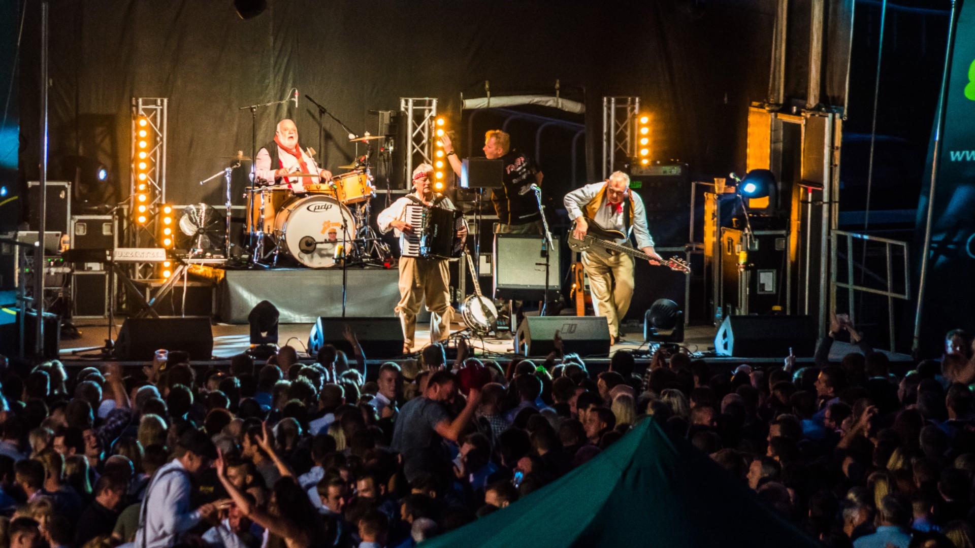 Live Music & Comedy Venues in Bath - Visit Bath