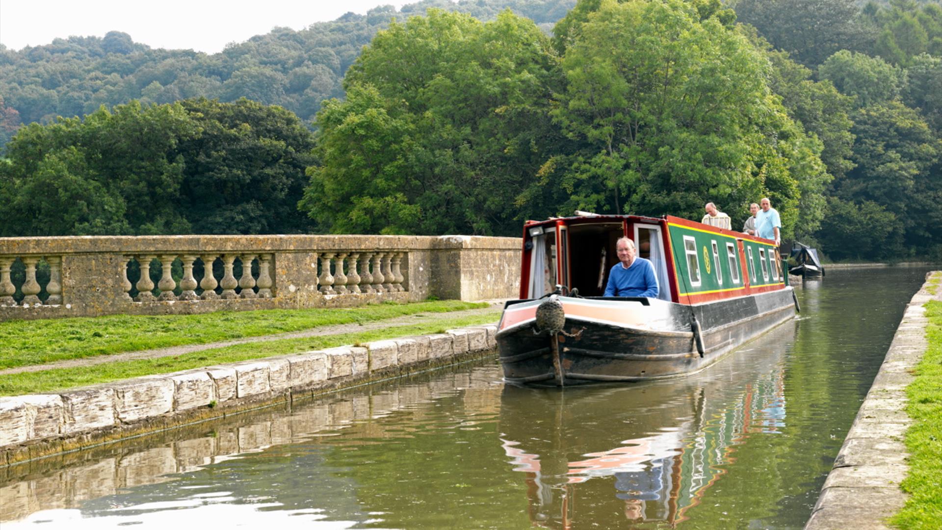 canal boat trip bath