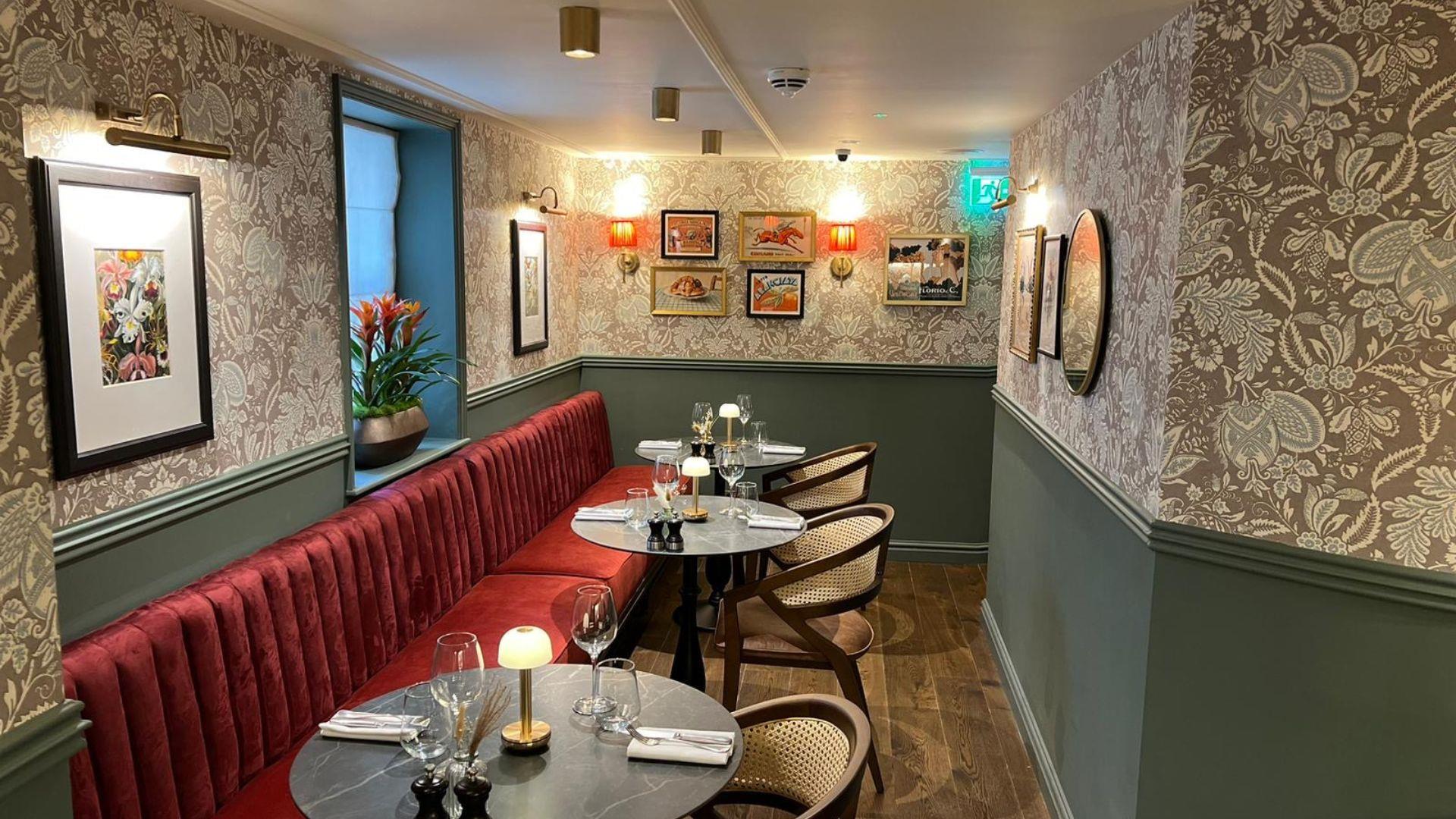 Booth seating at Brasserie Beau