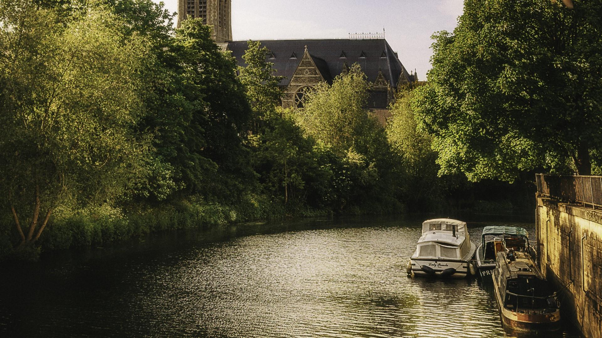 The Kennet and Avon Canal