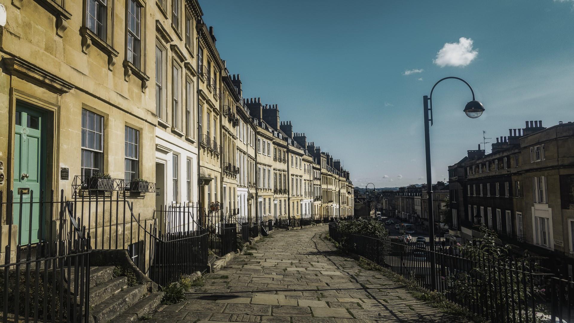 London Road buildings