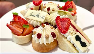 Afternoon Tea at The Royal Crescent Hotel