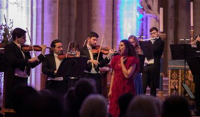 A Night at the Opera by Candlelight