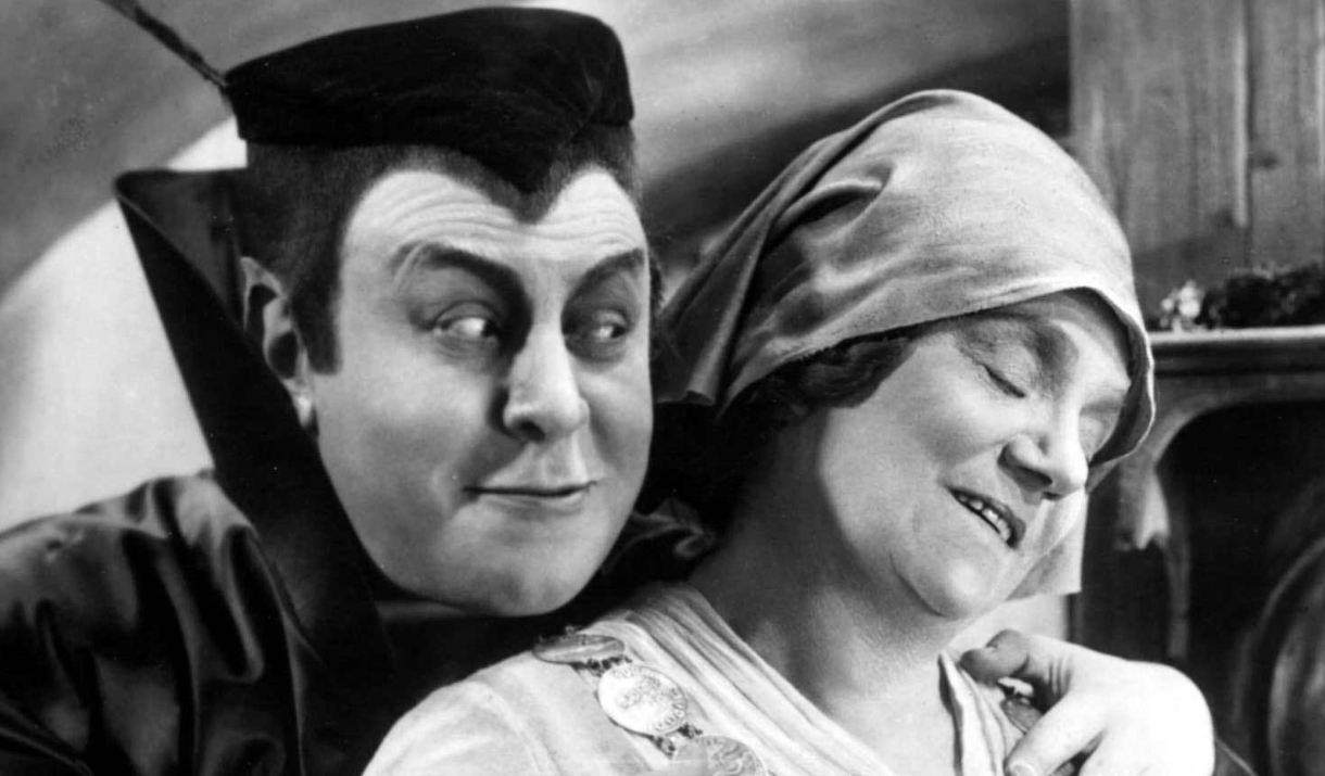 Still from Murnau's Faust