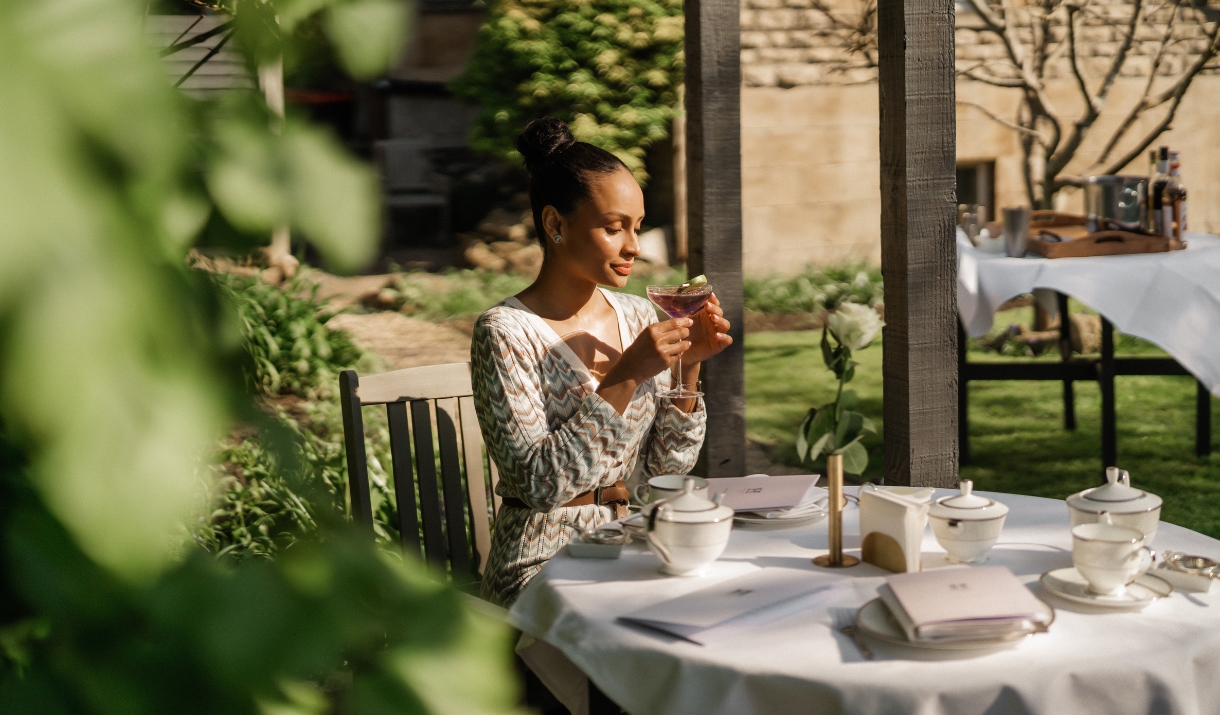 The Henrietta Bar at The Roseate Villa - Visit Bath