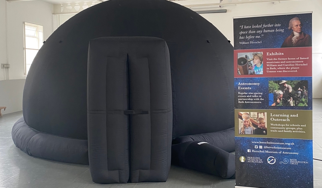 Herschel Museum of Astronomy's new pop-up planetarium