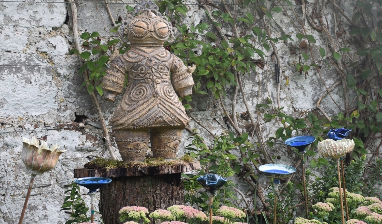 Sculpture Exhibition in Avebury Manor Garden