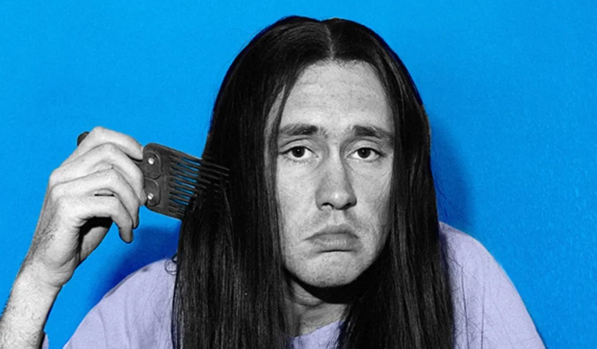 Nigel as Neil from the Young ONes