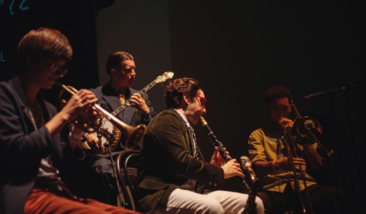 The 1925 in concert