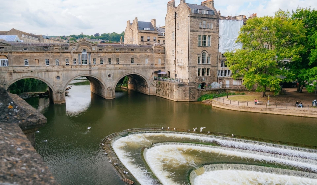 Pulteney Bridge and the river below