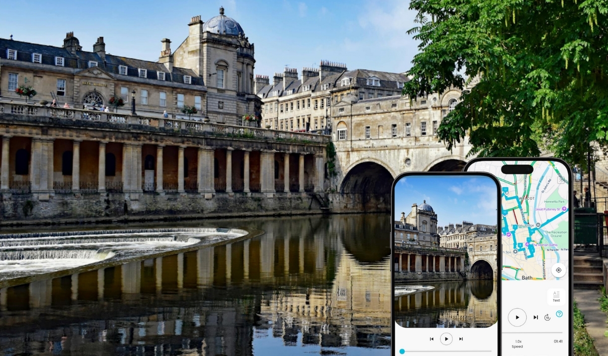 Pulteney Bridge and a phone with an app open