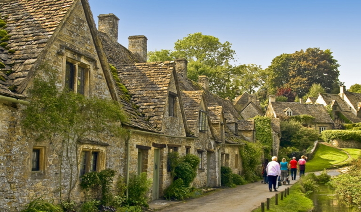 Cotswolds By Car - Private Tour with City of Bath Guides - Visit Bath