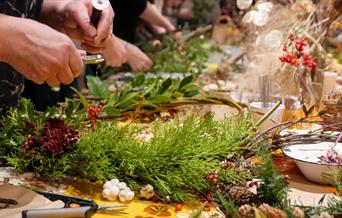 Christmas Wreath Workshop at No.1 Royal Crescent