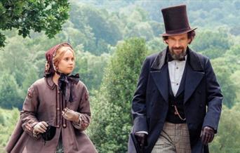 A screen grab from the movie The Invisible Woman
