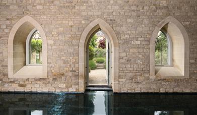 Royal Crescent arch