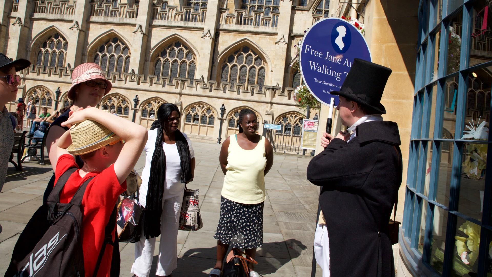 Group enjoy a Free Jane Austen Walking Tour in Bath