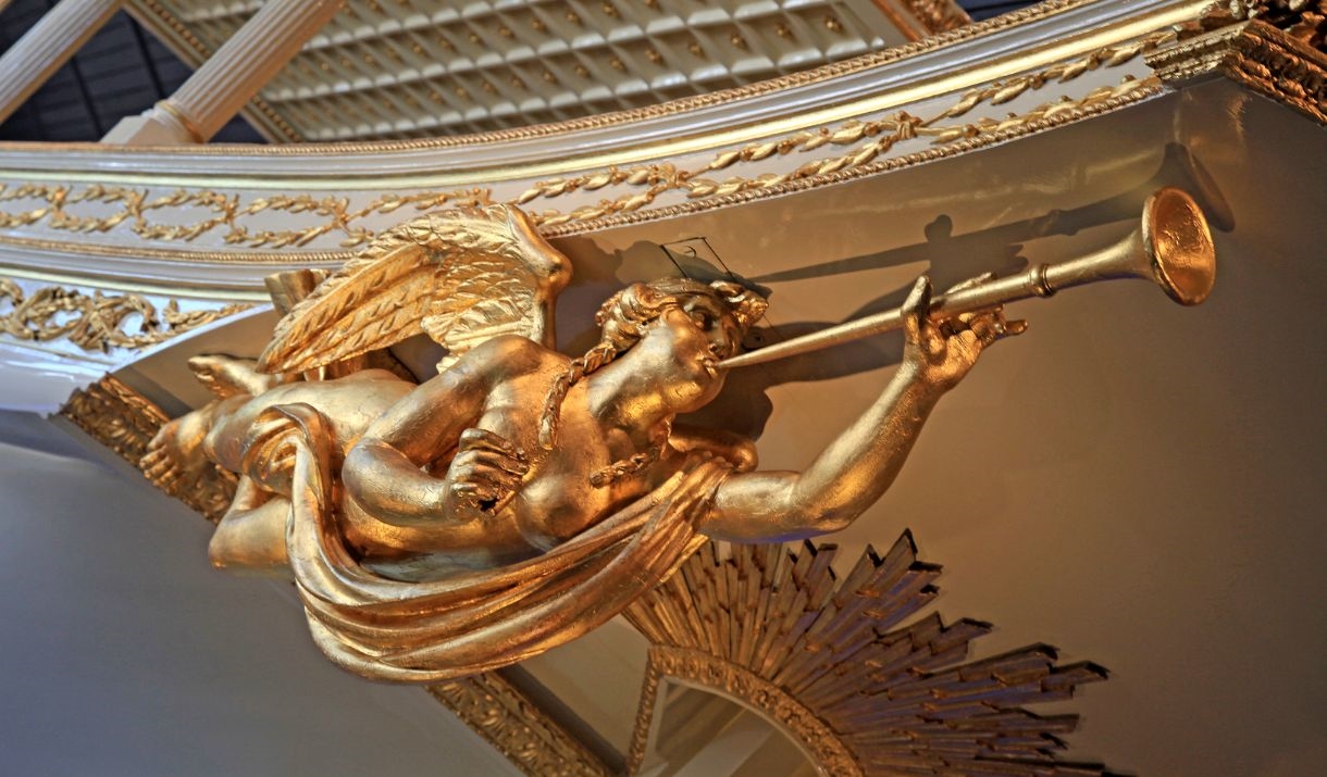 Gold baroque angel sculpture Gold baroque angel sculpture