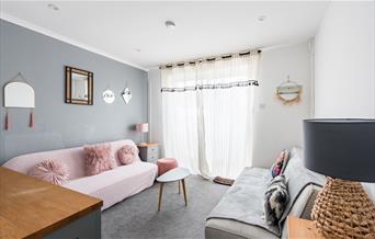 Co-host Success apartment - Living Room