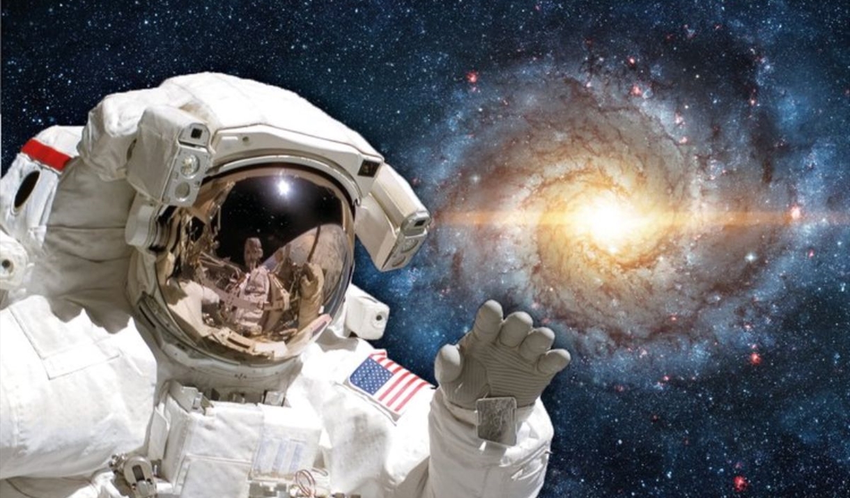 astronaut in space astronaut in space