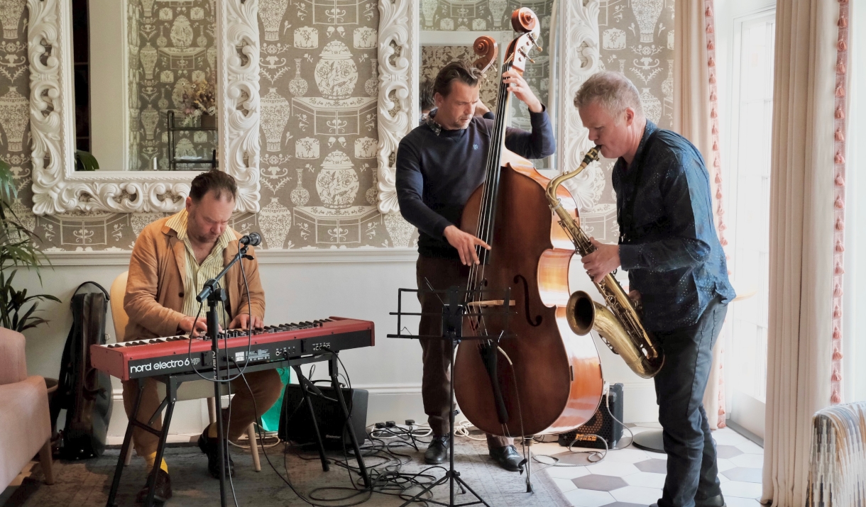 Crescent Jazz Live Crescent Jazz Live